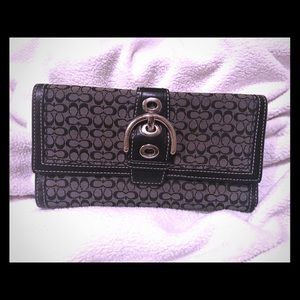 Coach wallet